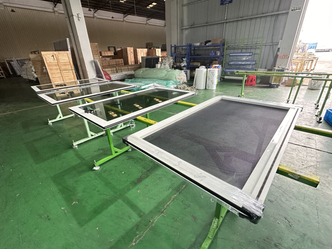 4a7d0f0cc8070b8a2314cb818e428e72